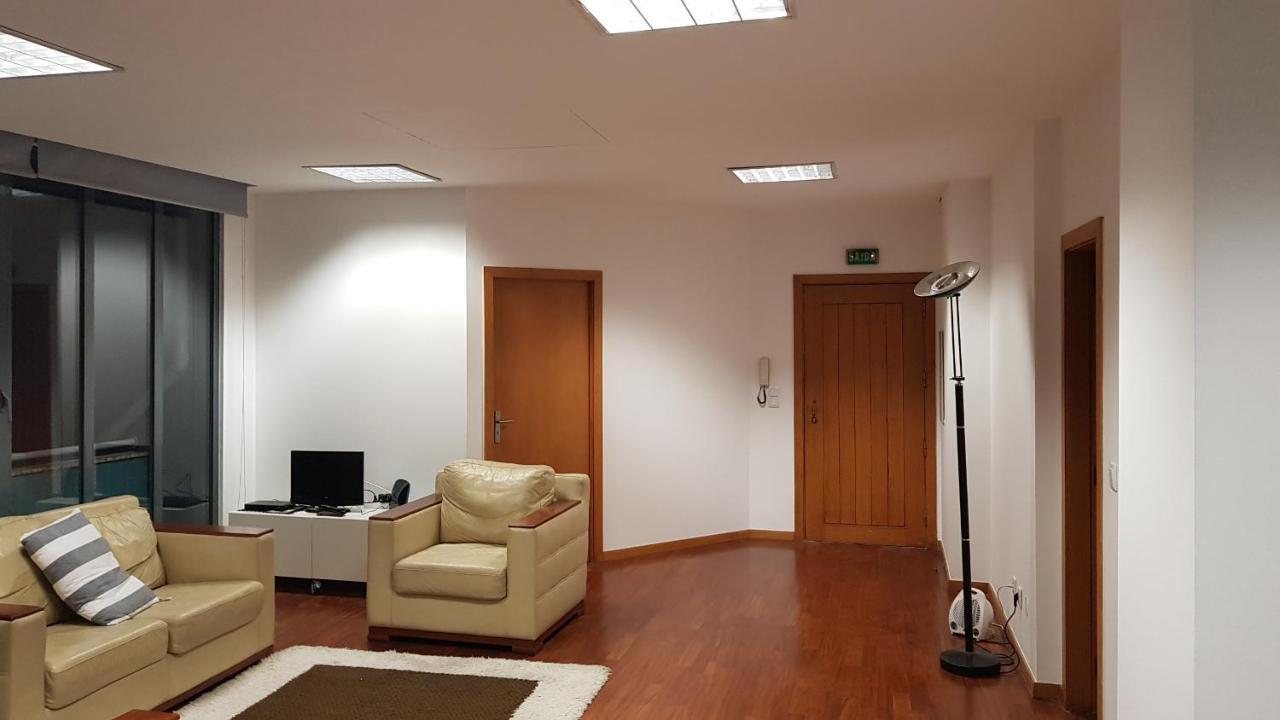 Vrs - Boavista Casa Da Musica Flats Apartment Porto Luaran gambar